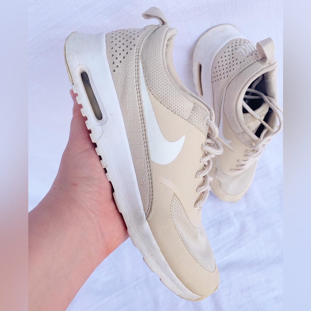NIKE AIR sneakers